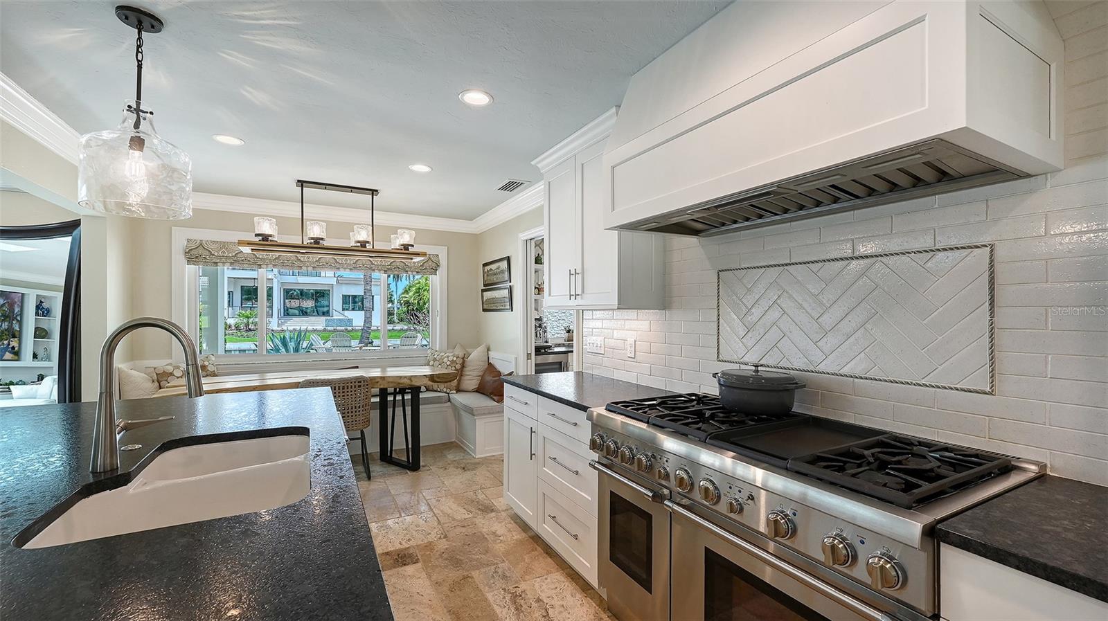 COUNTRY CLUB SHORES SEC 02 - Residential