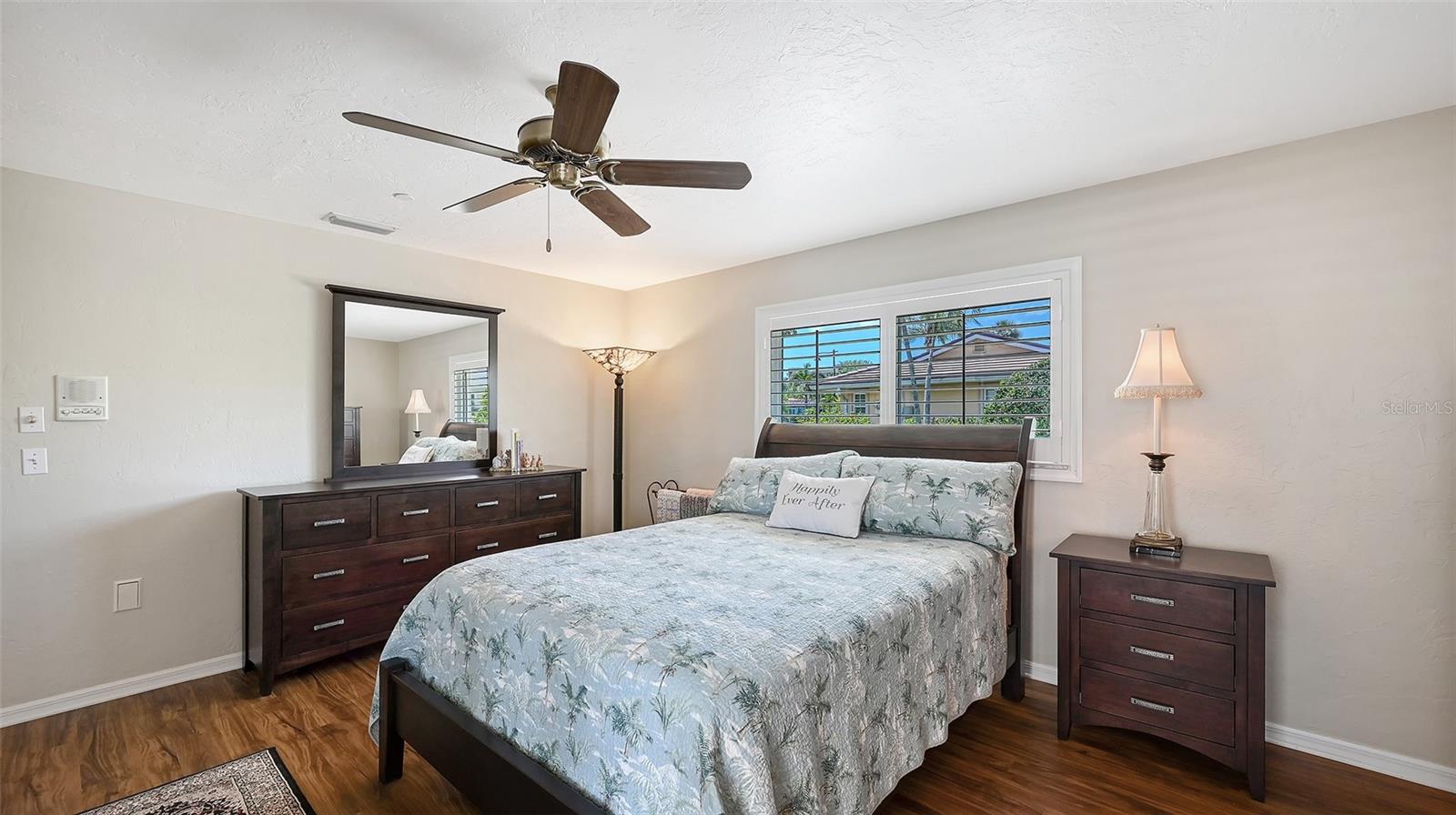 COUNTRY CLUB SHORES SEC 02 - Residential