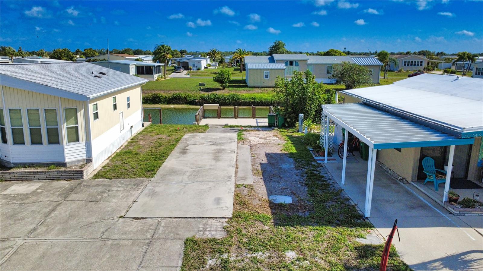 HOLIDAY TRAVEL PARK ENGLEWOOD - Land