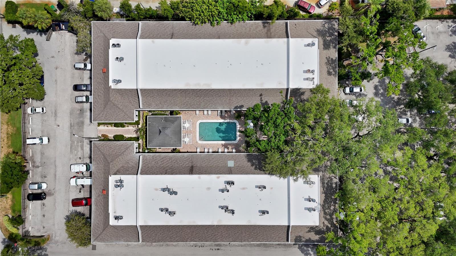 BAYSHORE LANDINGS A CONDOMINIU - Residential