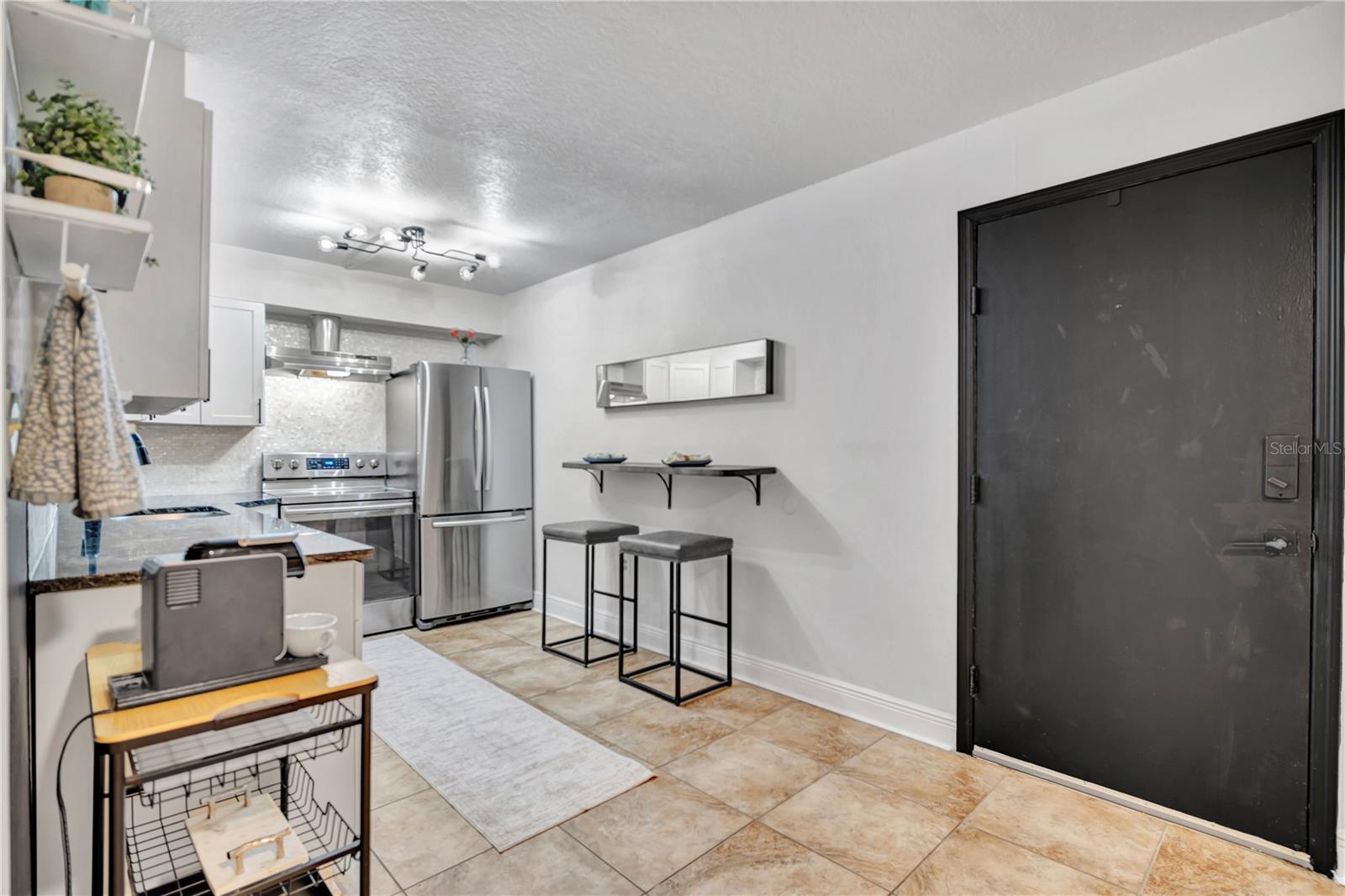 BAYSHORE LANDINGS A CONDOMINIU - Residential