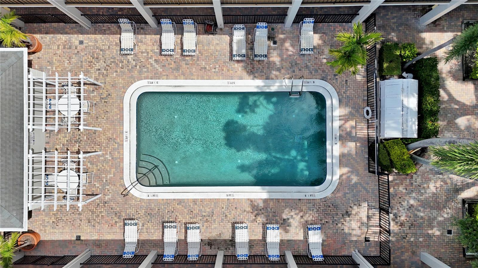 BAYSHORE LANDINGS A CONDOMINIU - Residential