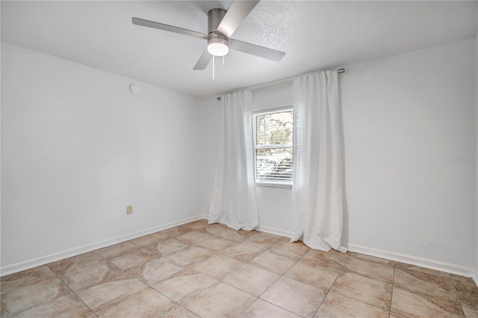 BAYSHORE LANDINGS A CONDOMINIU - Residential
