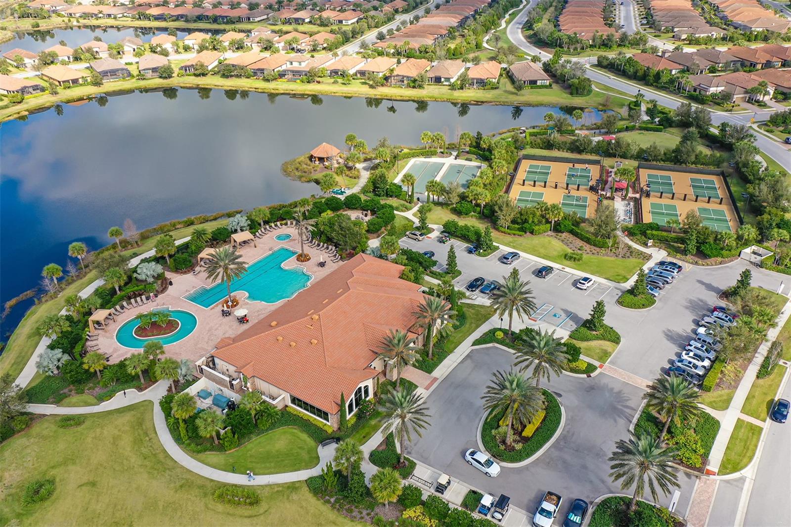 BACCIANO III AT ESPLANADE LAKEWOOD RANCH - Residential