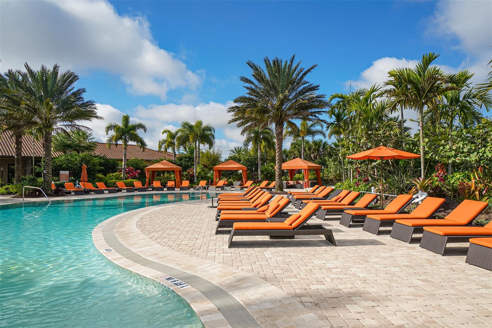 BACCIANO III AT ESPLANADE LAKEWOOD RANCH - Residential