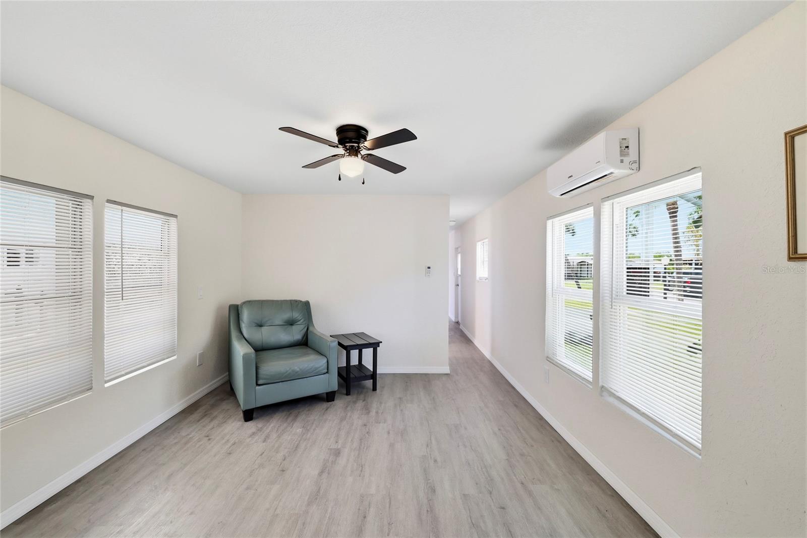 PELICAN HARBOR MOB HOME ESTATES - Residential