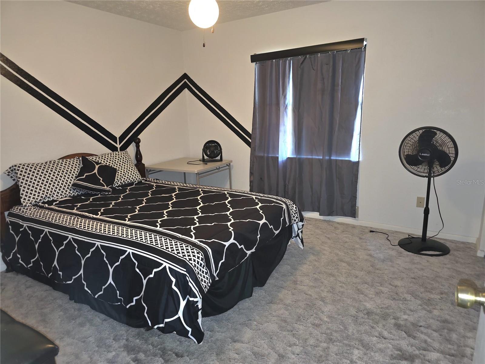 COLONIAL OAKS - Residential