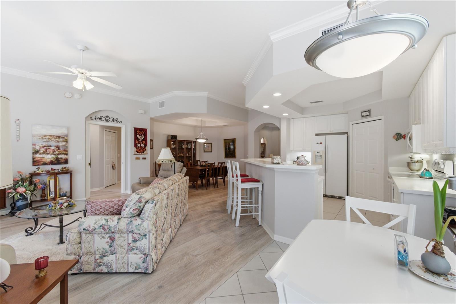 THE VILLAS AT VENICE - Residential