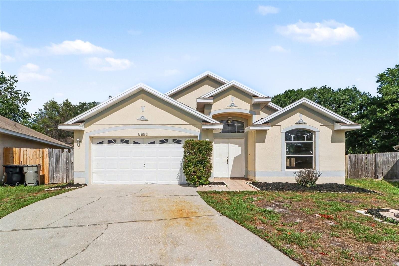 PARK AVE PINES - Residential