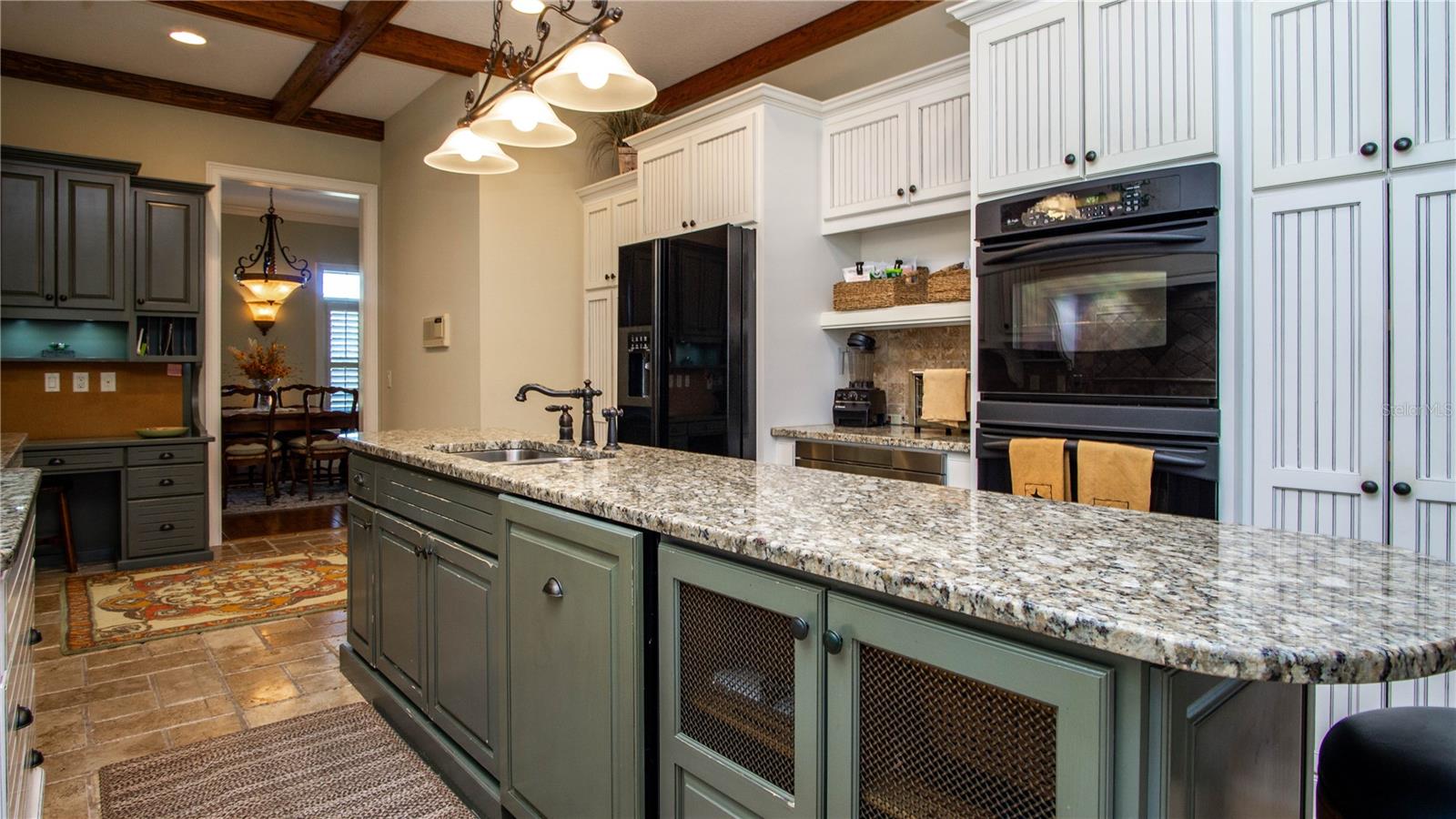EQUINE ESTATE - Residential