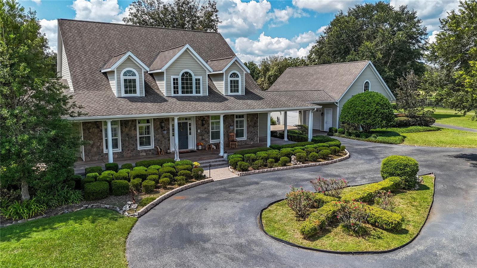 EQUINE ESTATE - Residential