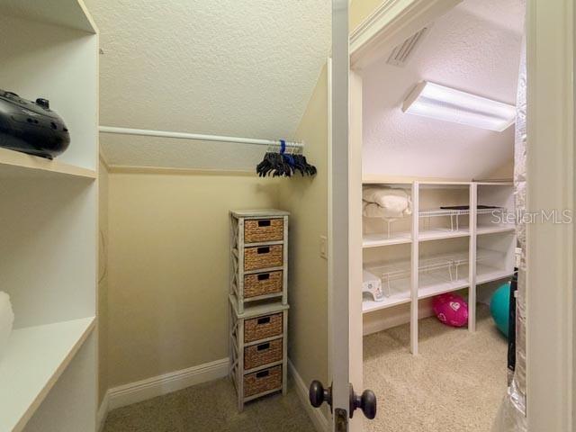 EQUINE ESTATE - Residential