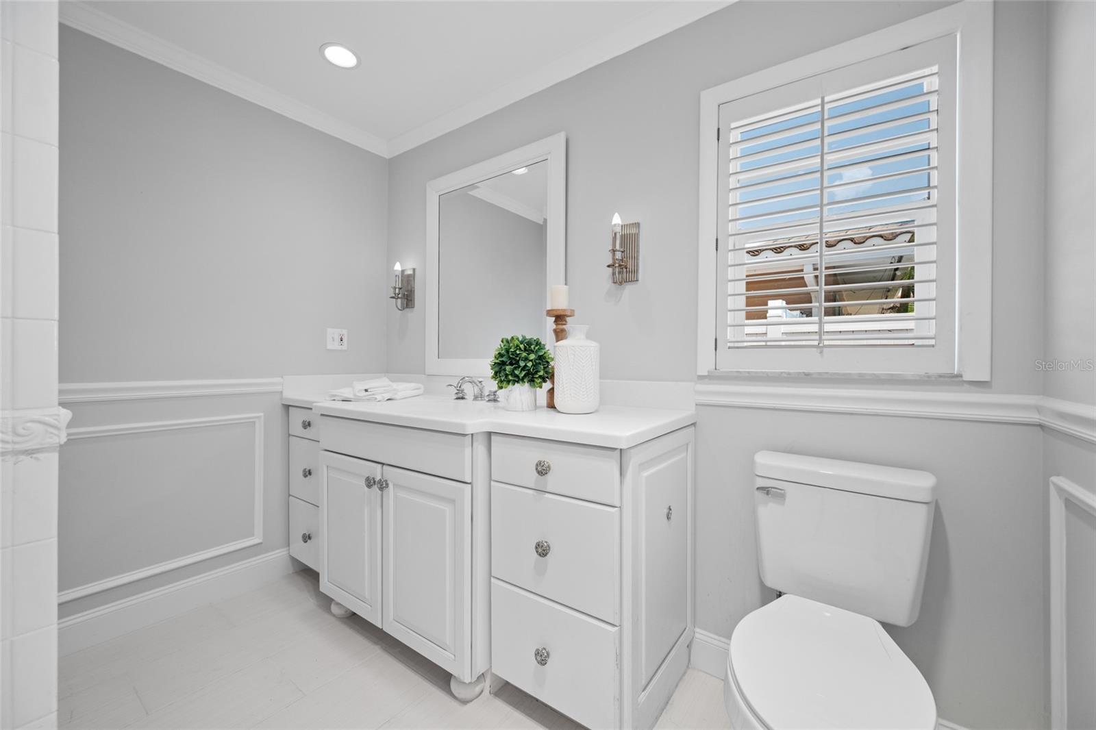 IMPERIAL POINT - Residential