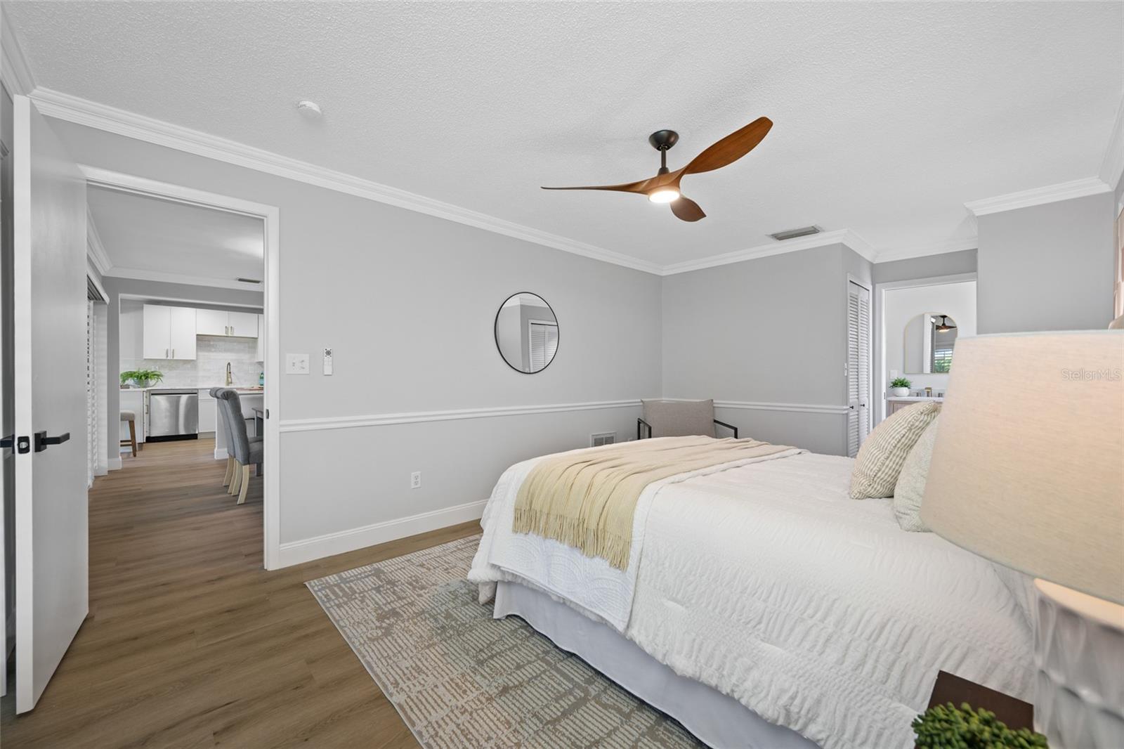 IMPERIAL POINT - Residential