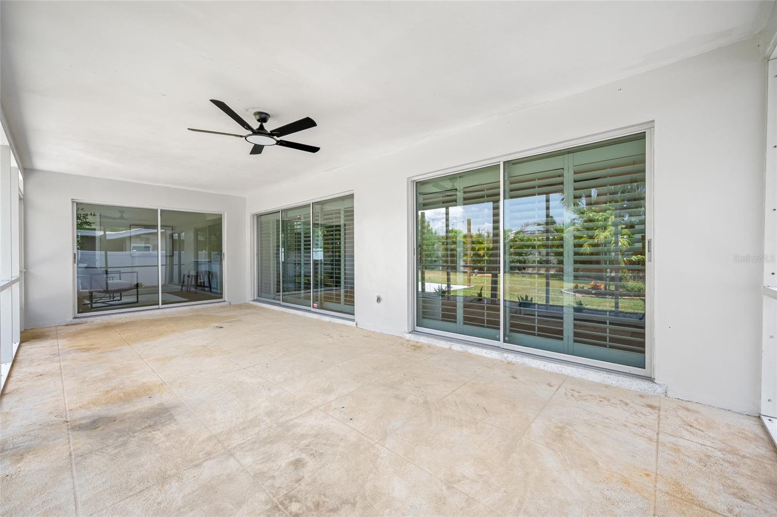 IMPERIAL POINT - Residential
