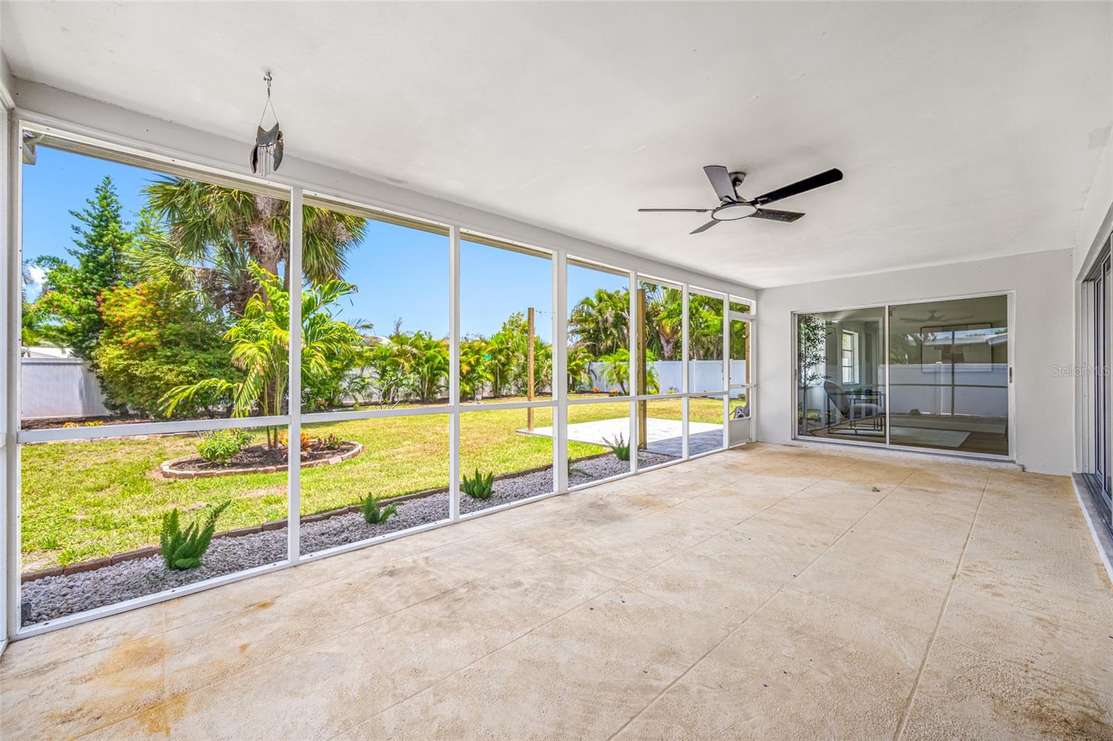 IMPERIAL POINT - Residential
