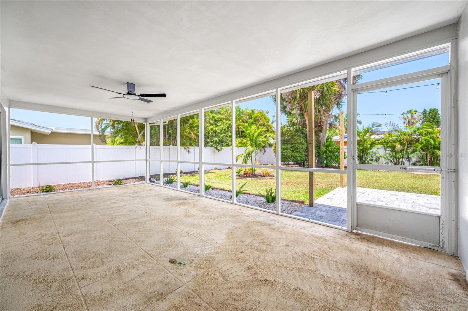 IMPERIAL POINT - Residential