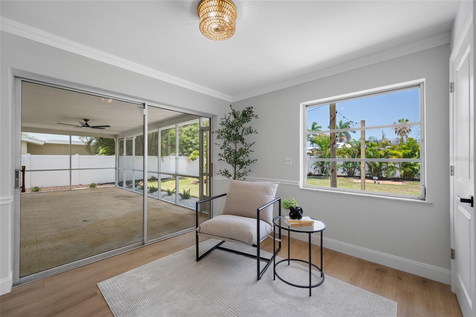 IMPERIAL POINT - Residential