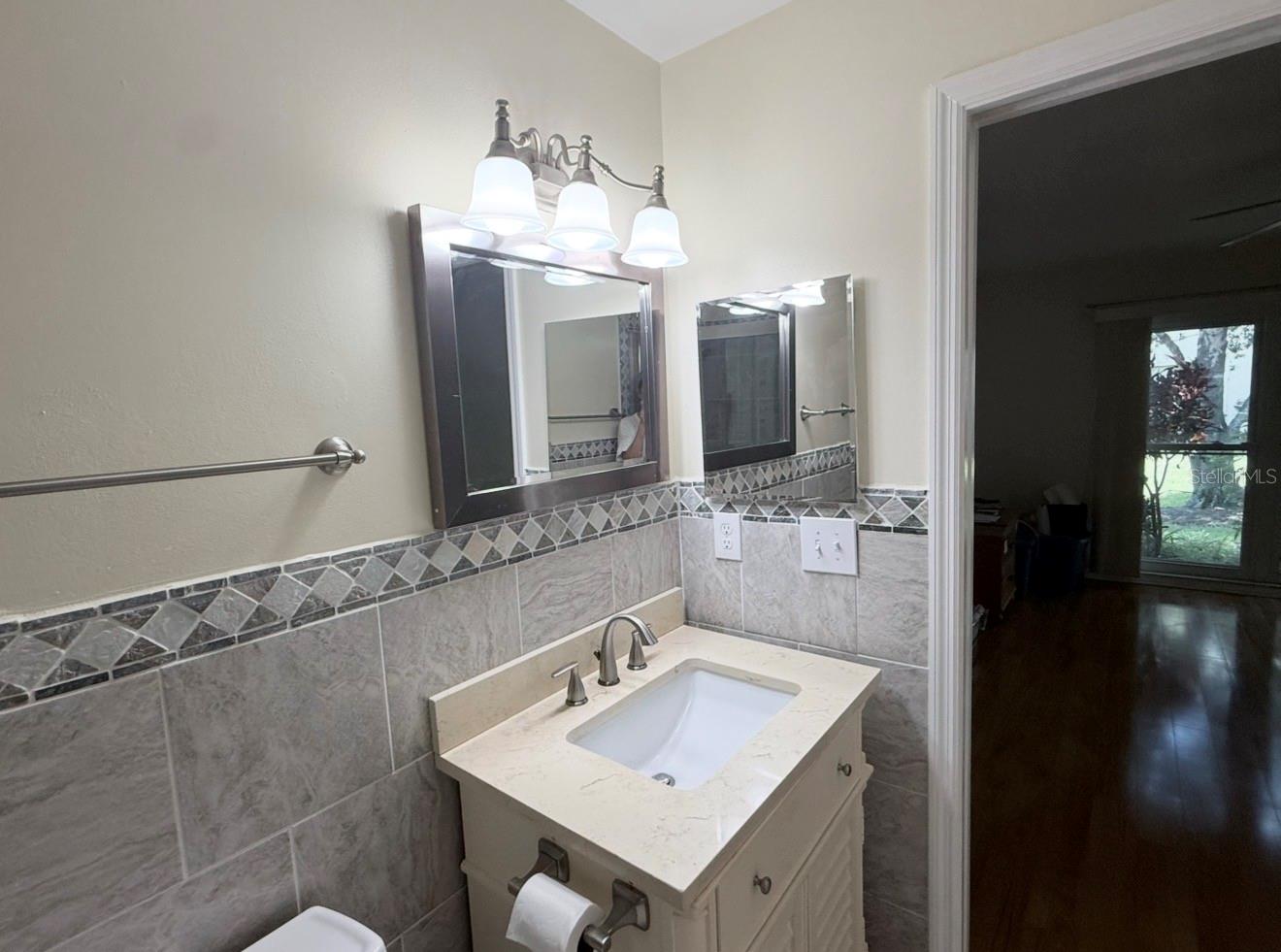 THE KNOLLS OF KINGS POINT III - Residential