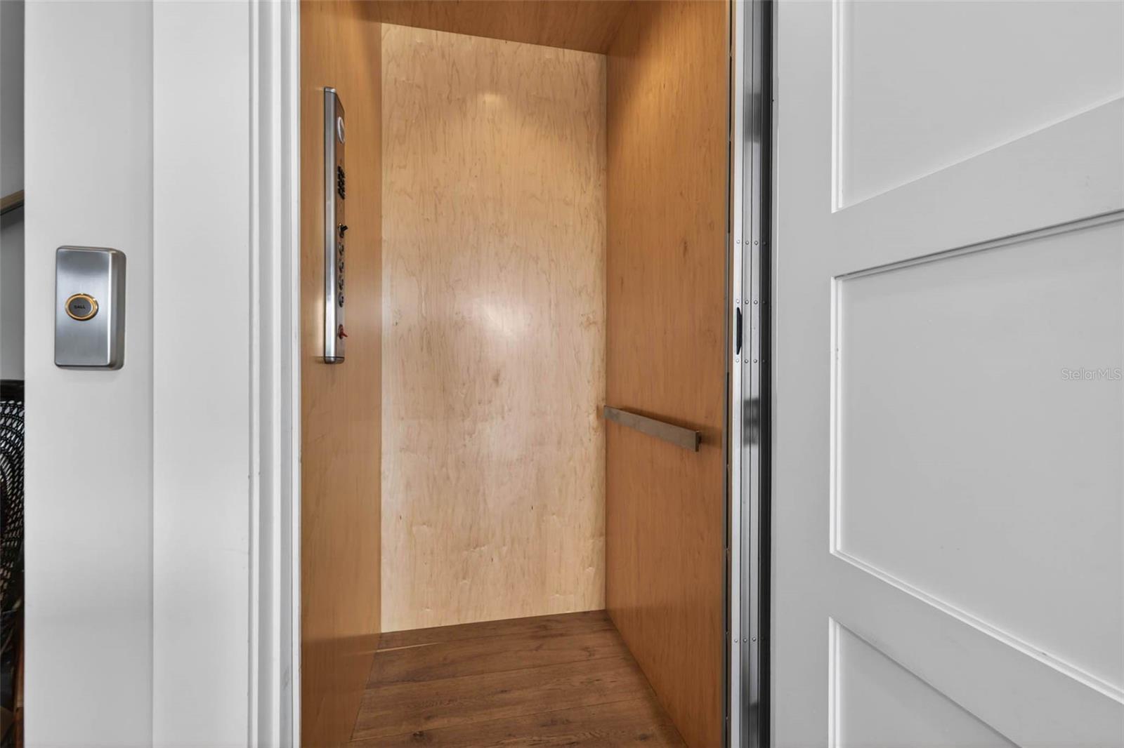 HARBOR BLUFFS SEC 4 - Residential
