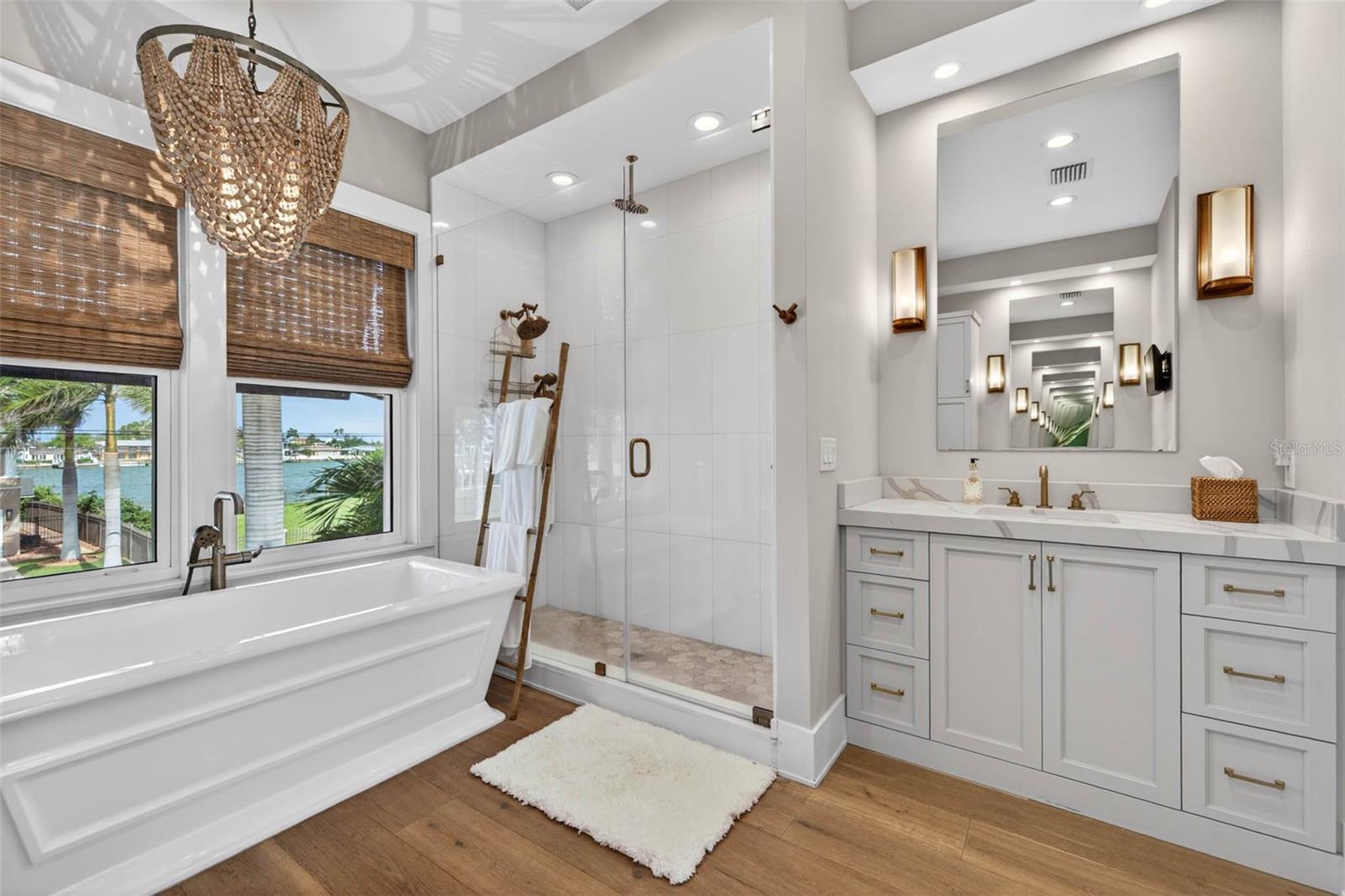 HARBOR BLUFFS SEC 4 - Residential