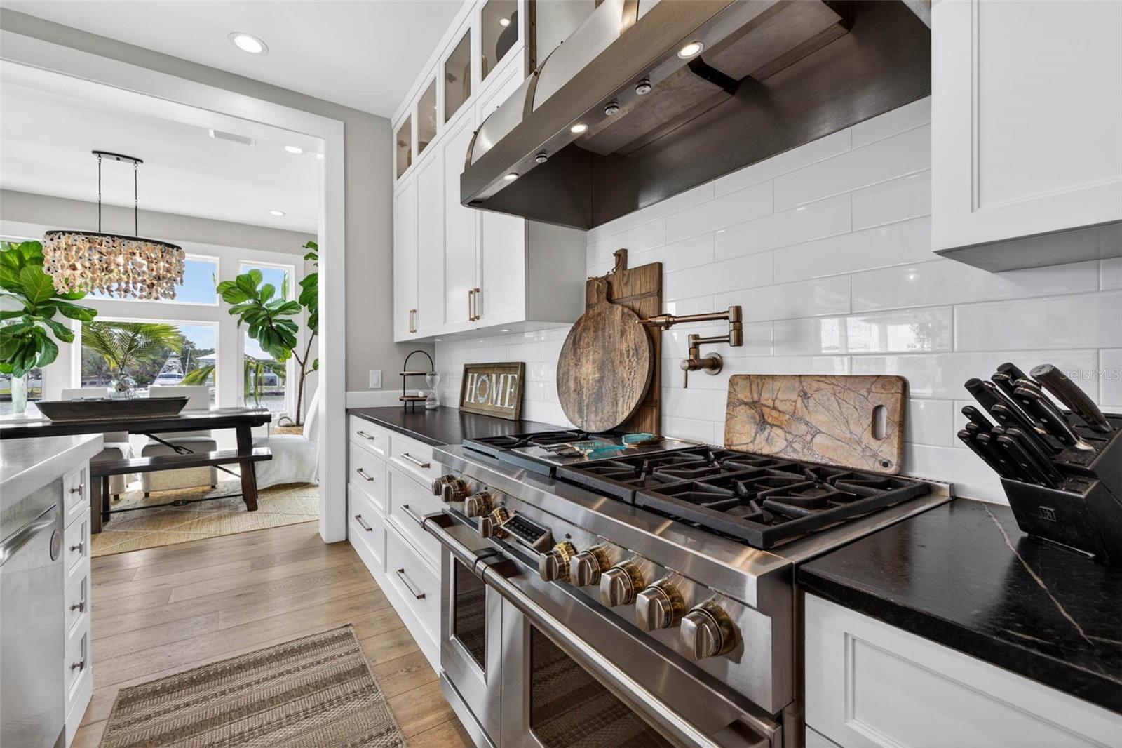 HARBOR BLUFFS SEC 4 - Residential