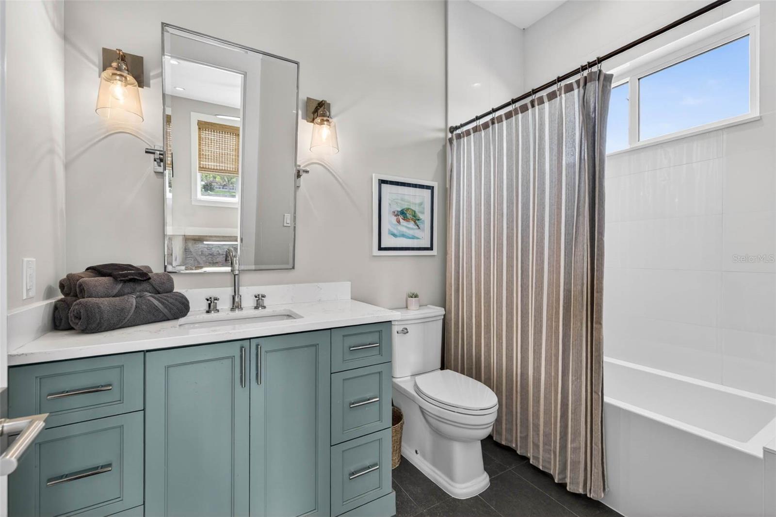 HARBOR BLUFFS SEC 4 - Residential