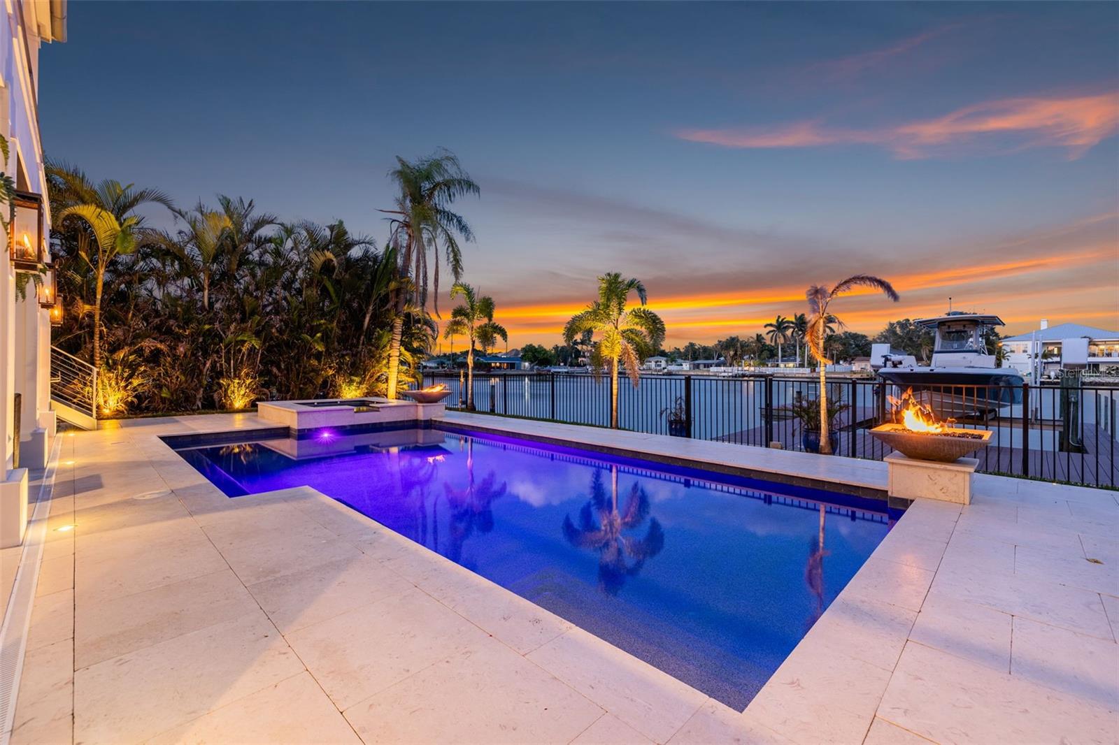 HARBOR BLUFFS SEC 4 - Residential