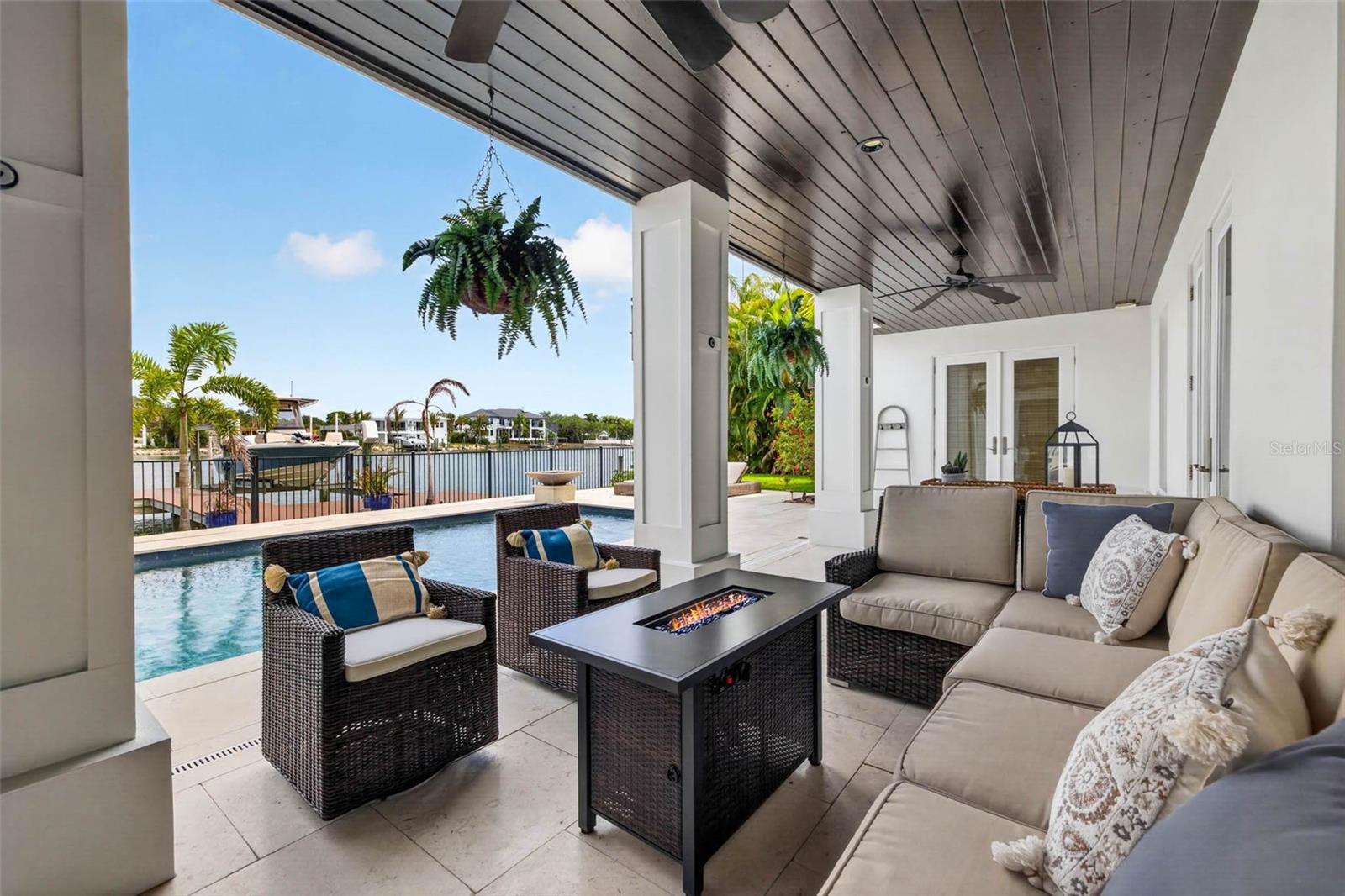 HARBOR BLUFFS SEC 4 - Residential