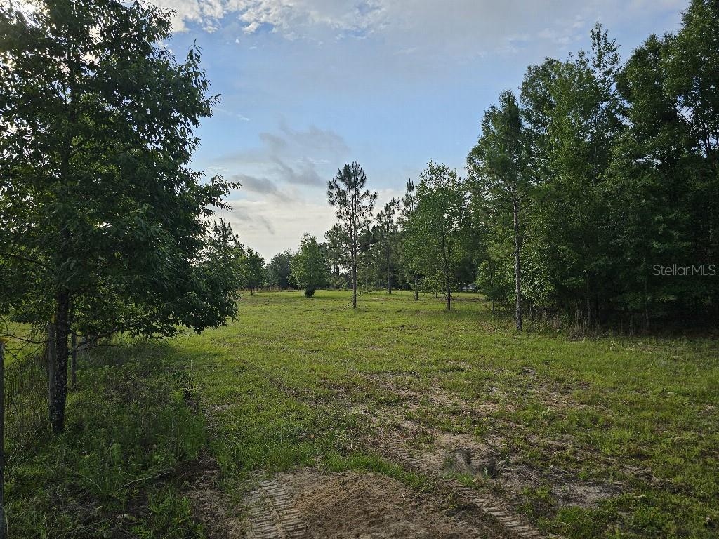 SHILOH FARMS - Land