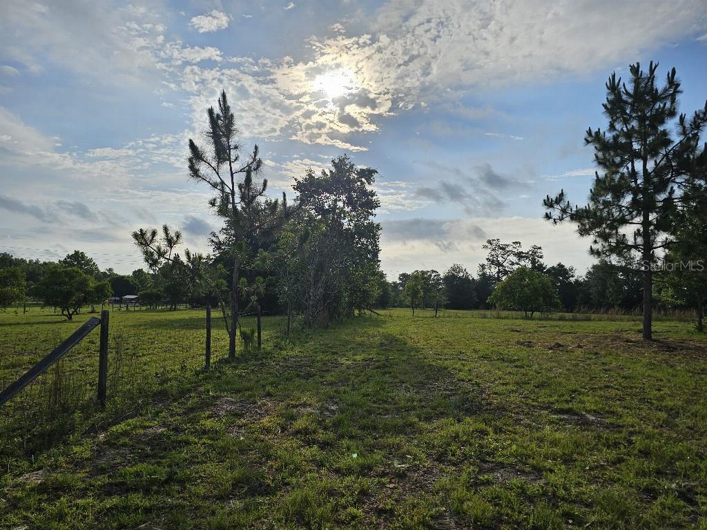 SHILOH FARMS - Land