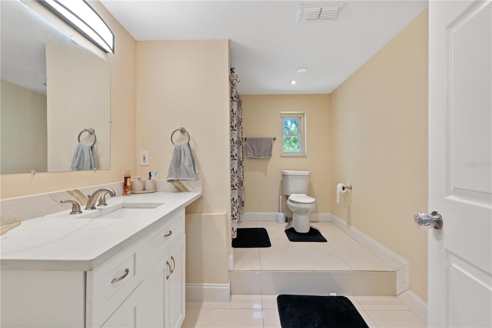 GULF SIDE ESTATES - Residential
