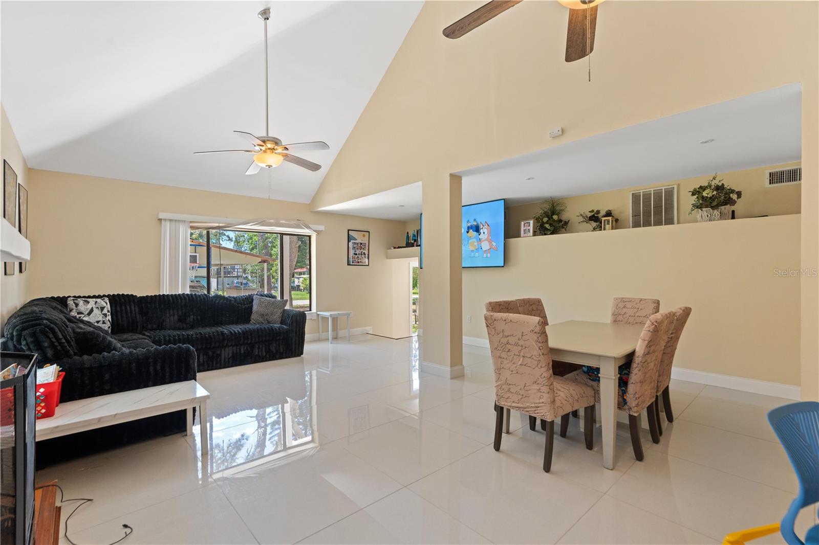 GULF SIDE ESTATES - Residential