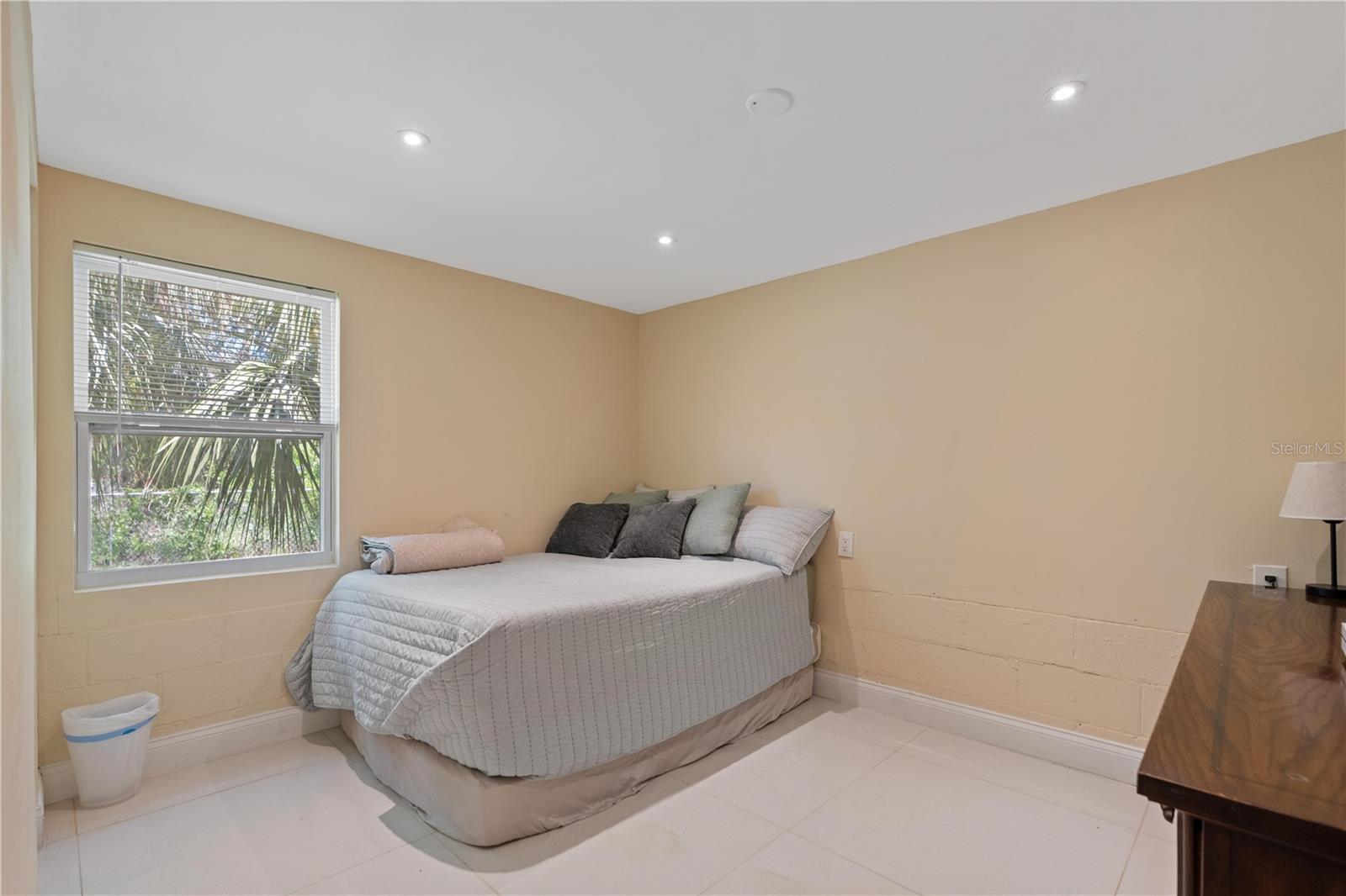 GULF SIDE ESTATES - Residential