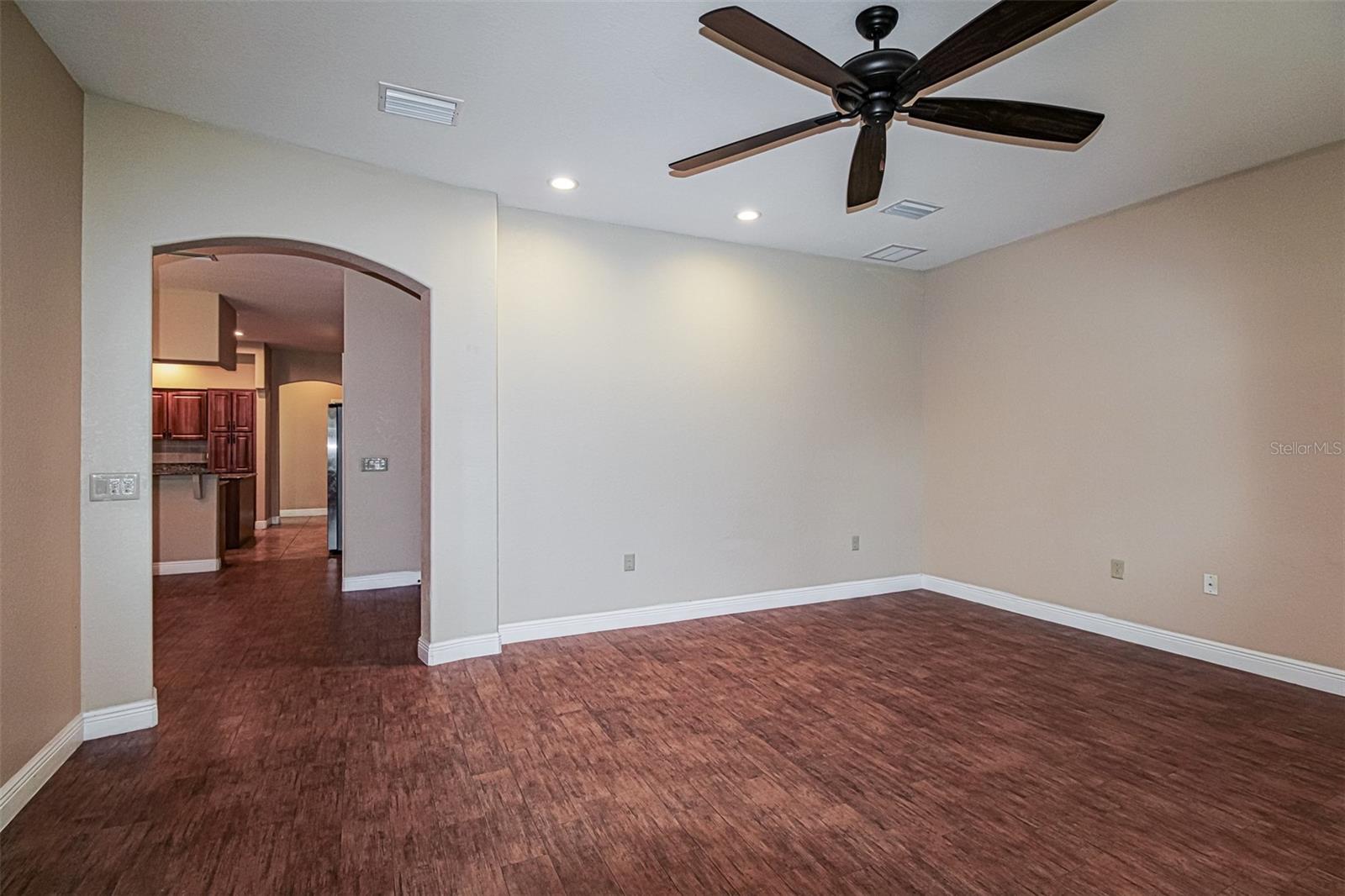 PLANTATION ESTATES - Residential