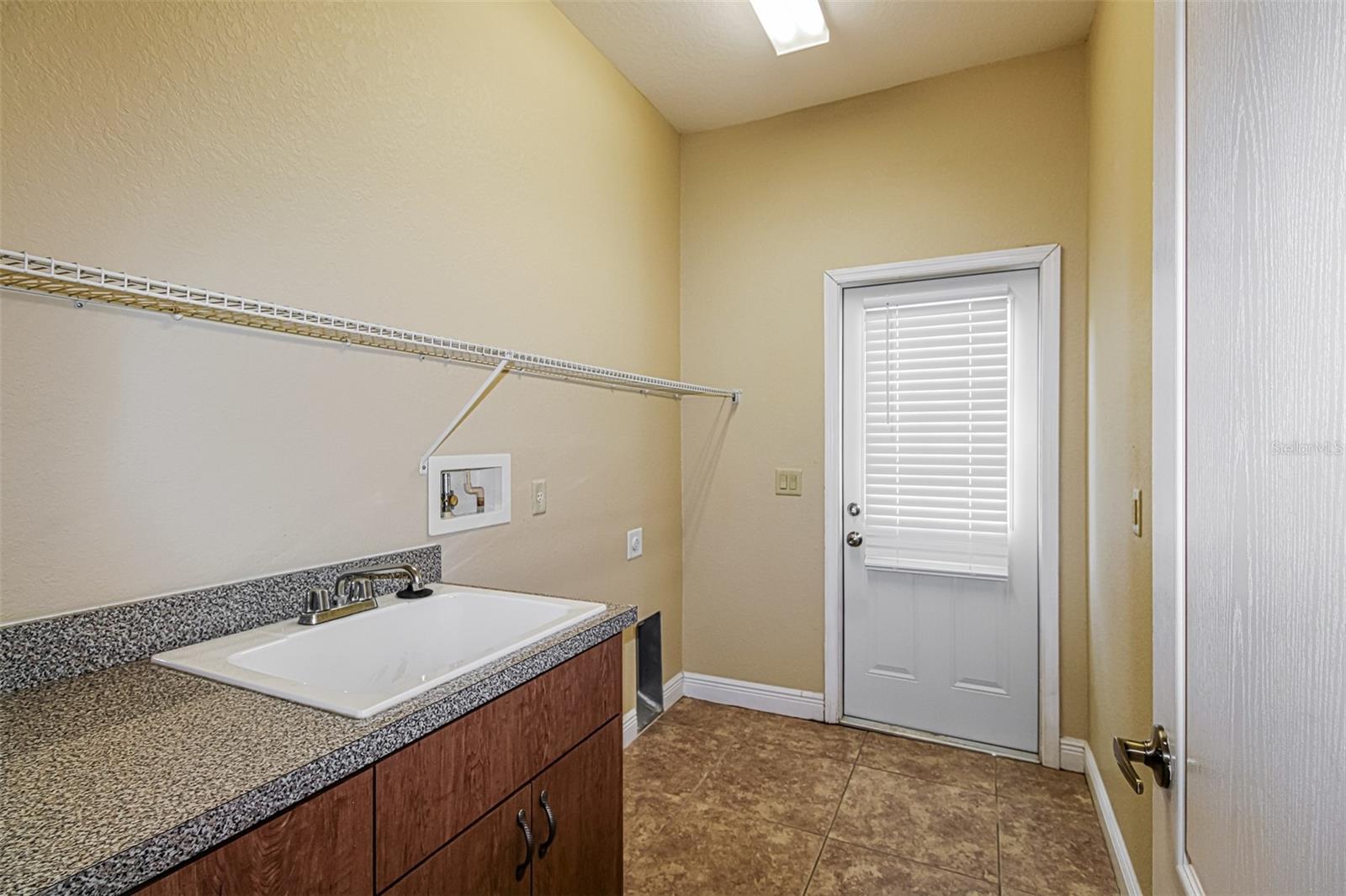 PLANTATION ESTATES - Residential
