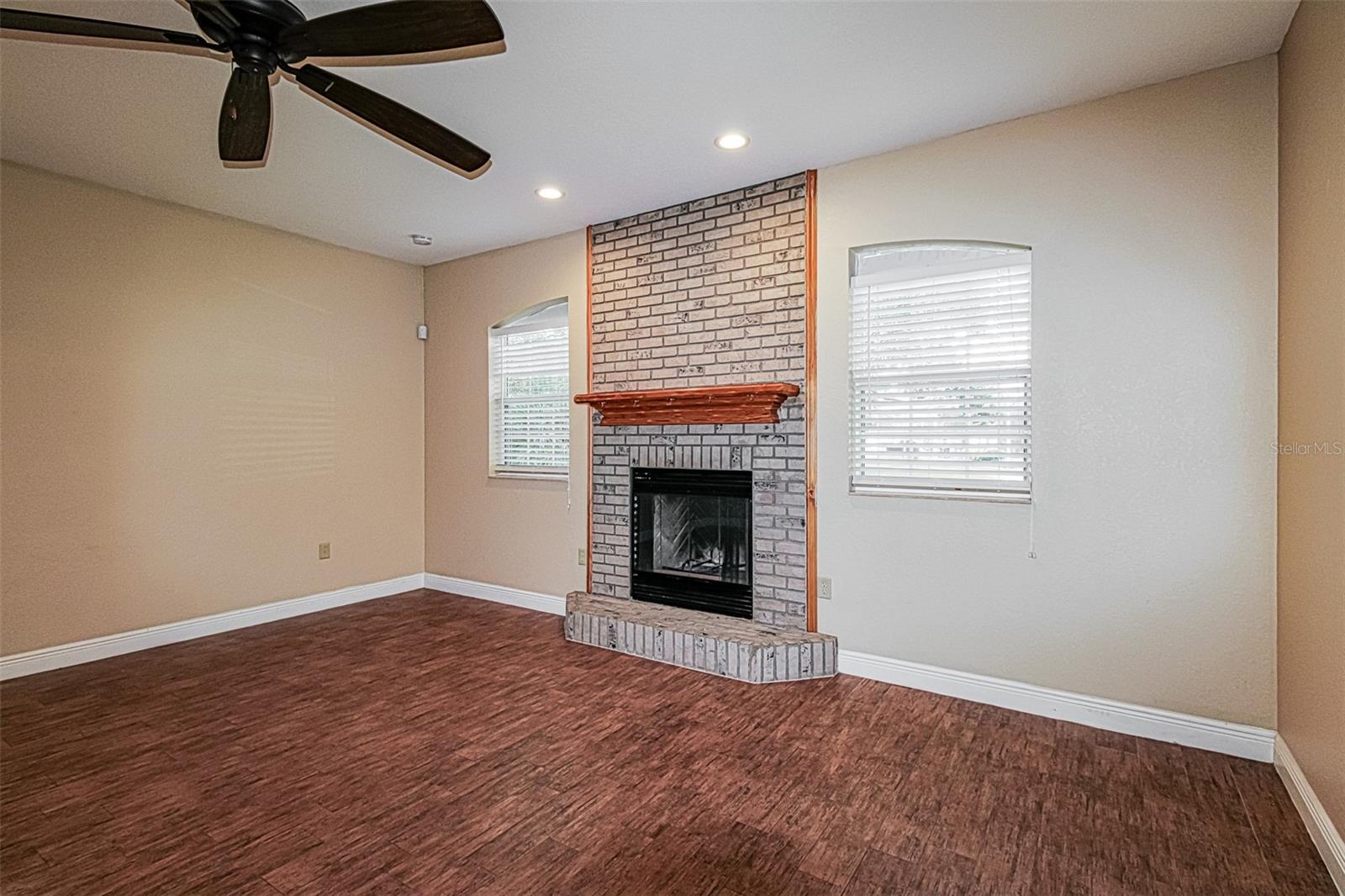 PLANTATION ESTATES - Residential