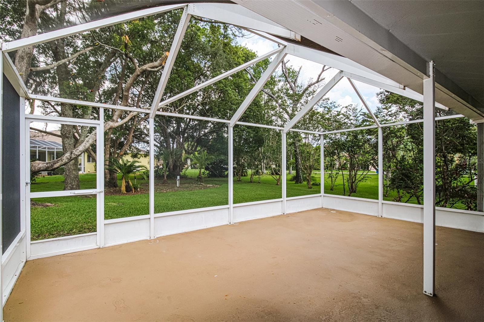 PLANTATION ESTATES - Residential