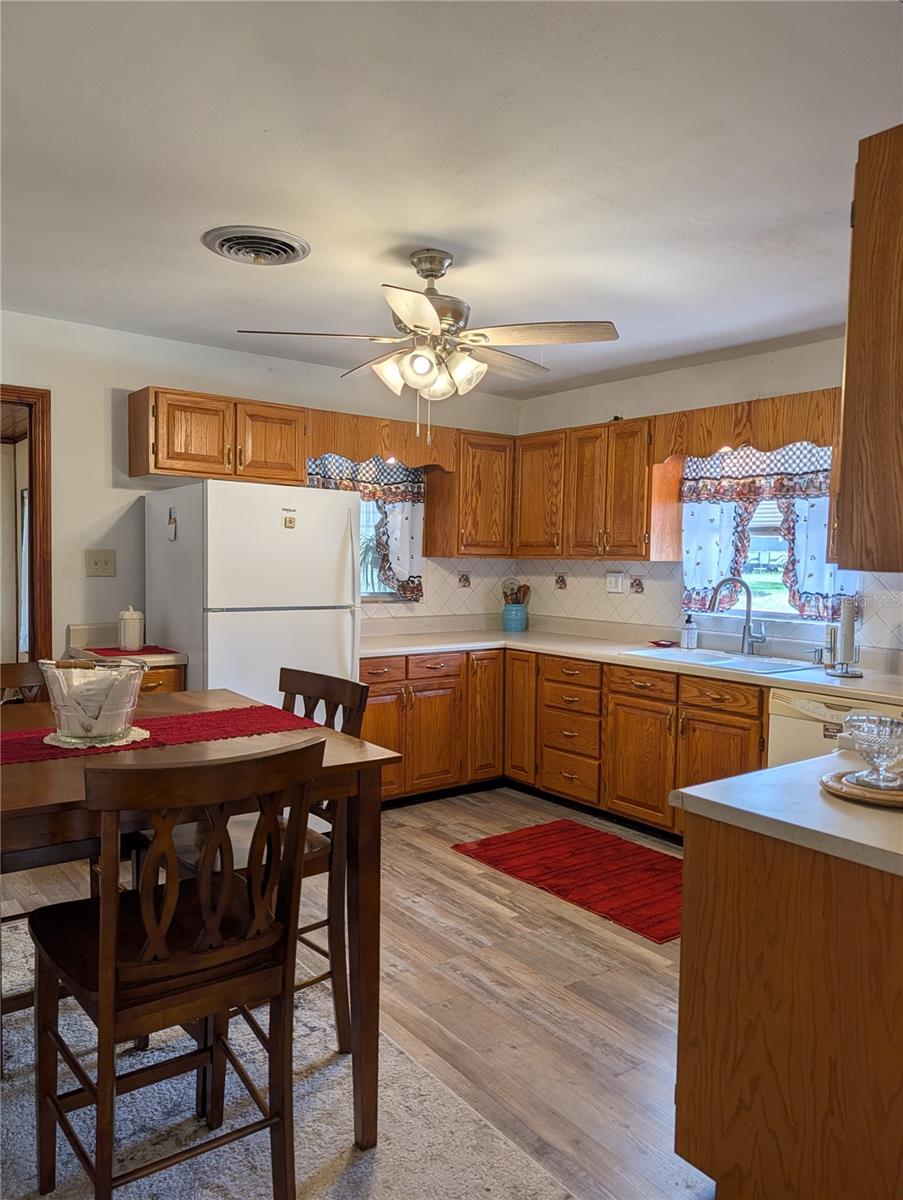 BELLEVIEW - Residential