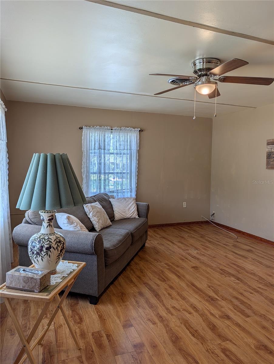 BELLEVIEW - Residential