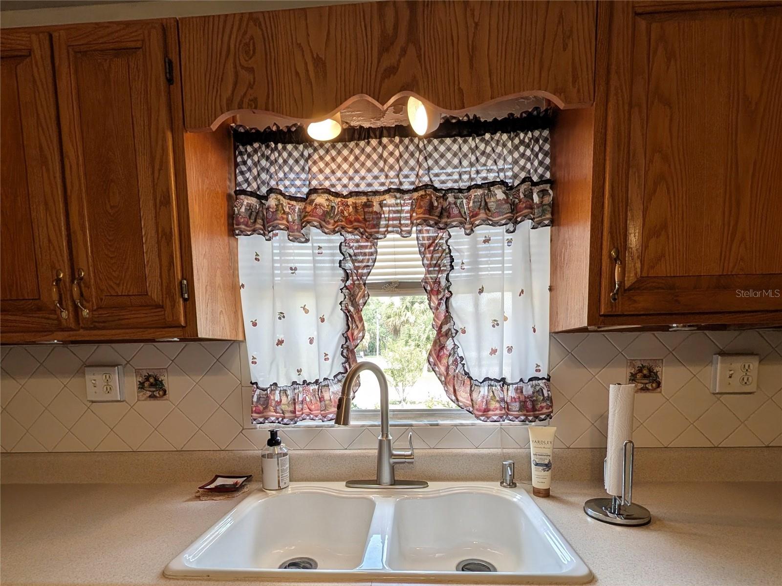 BELLEVIEW - Residential
