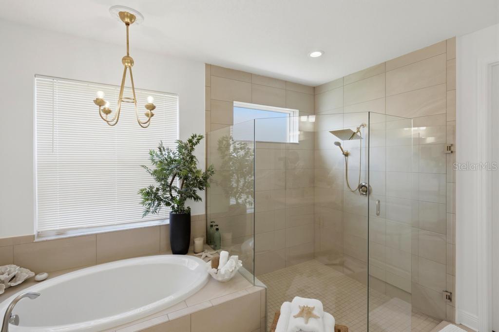 SWEETWATER AT LAKEWOOD RANCH PH I & II - Residential