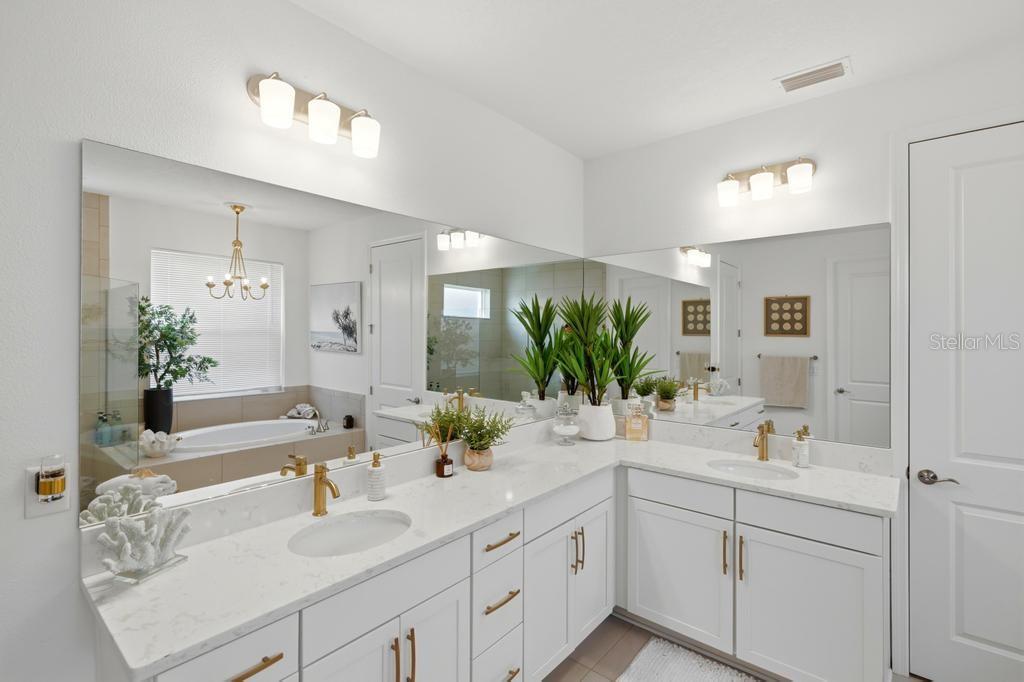 SWEETWATER AT LAKEWOOD RANCH PH I & II - Residential