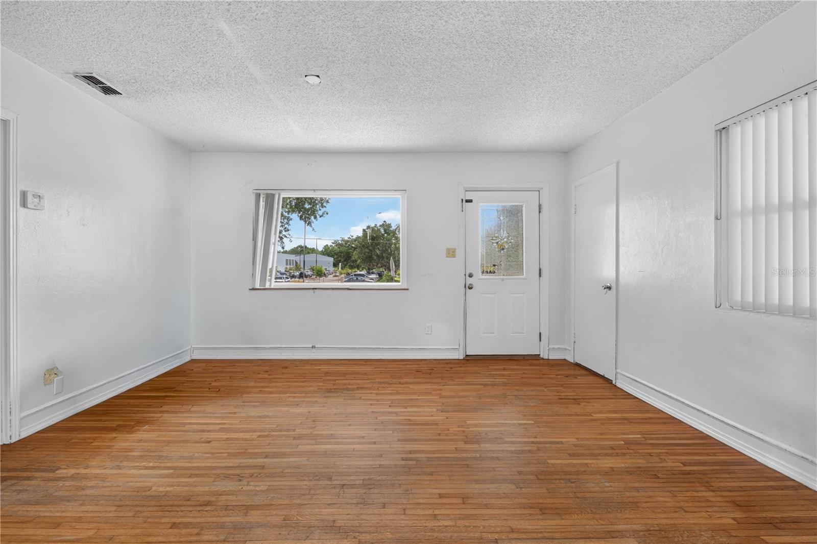 HIGHLAND HILLS - Residential