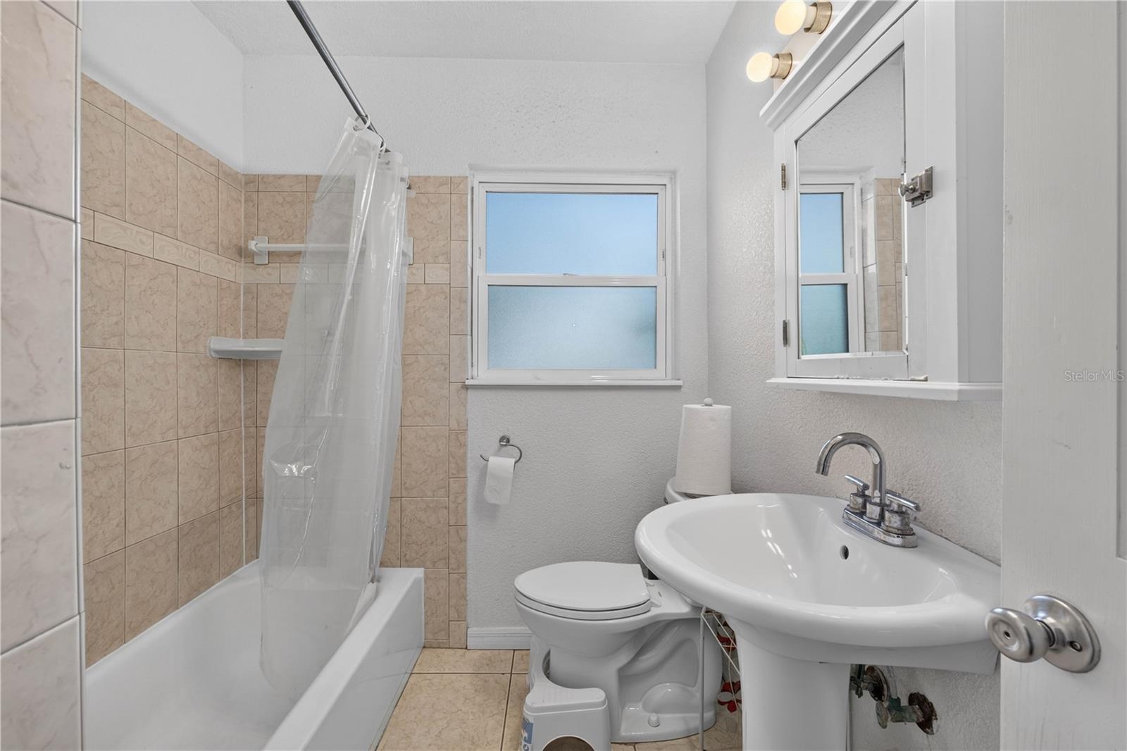 HIGHLAND HILLS - Residential