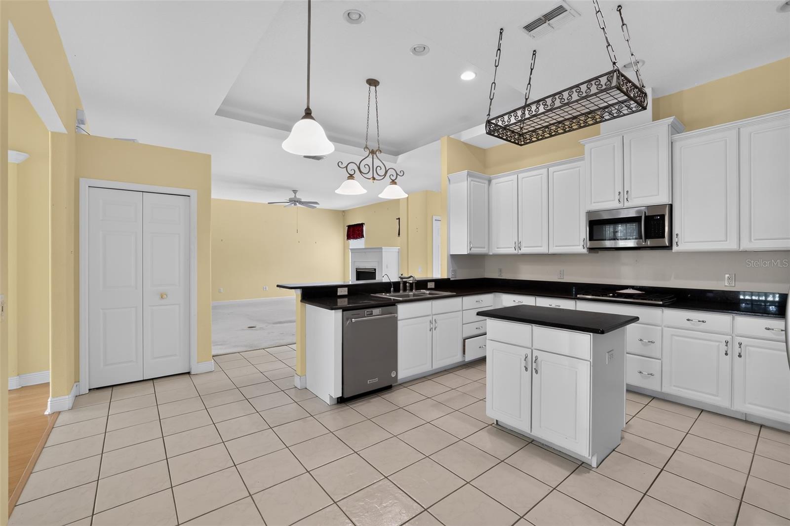 LONGLEAF NEIGHBORHOOD 02 PH 02 - Residential