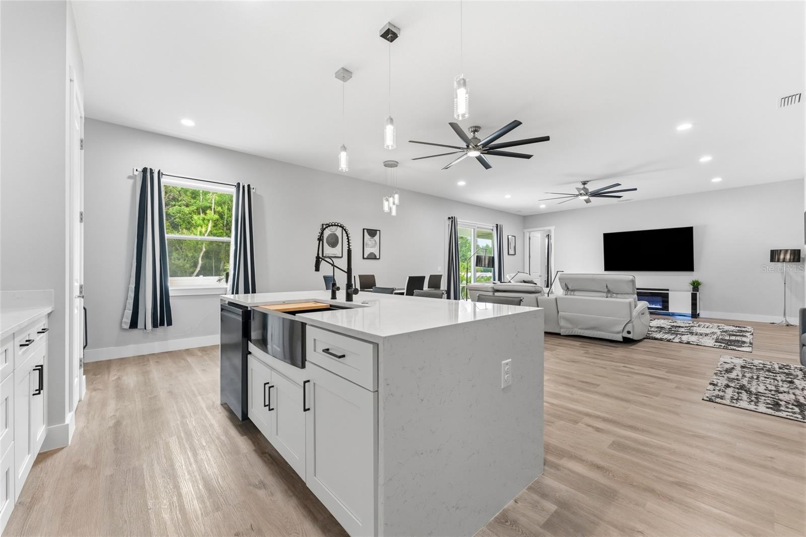 WILSKY ESTATES - Residential