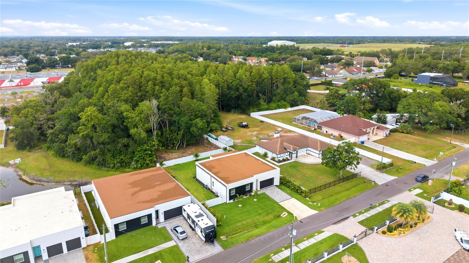 WILSKY ESTATES - Residential