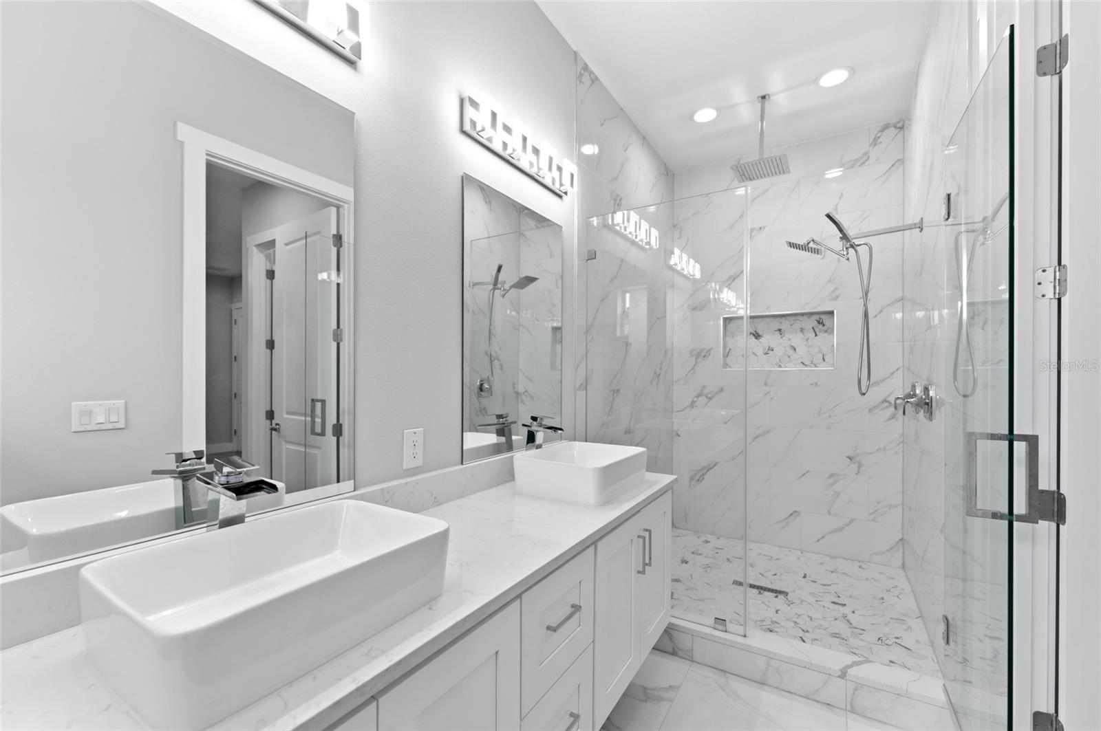 WILSKY ESTATES - Residential