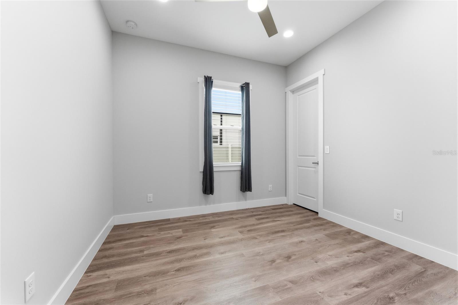 WILSKY ESTATES - Residential
